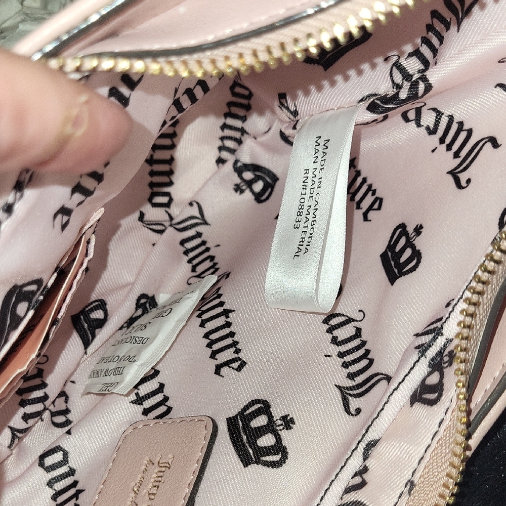 Juicy Couture Pale Pink Shoulder Bag - Picture 11 of 12